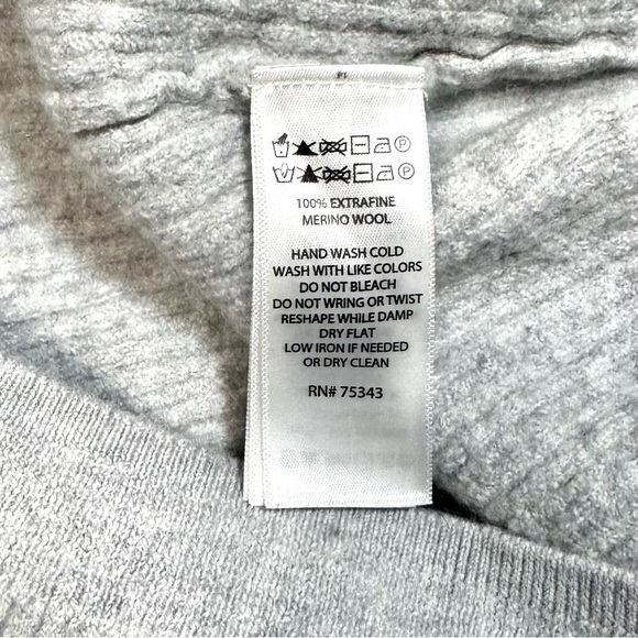 Christian Lacroix Light Gray Merino Wool Top - Picture 9 of 9